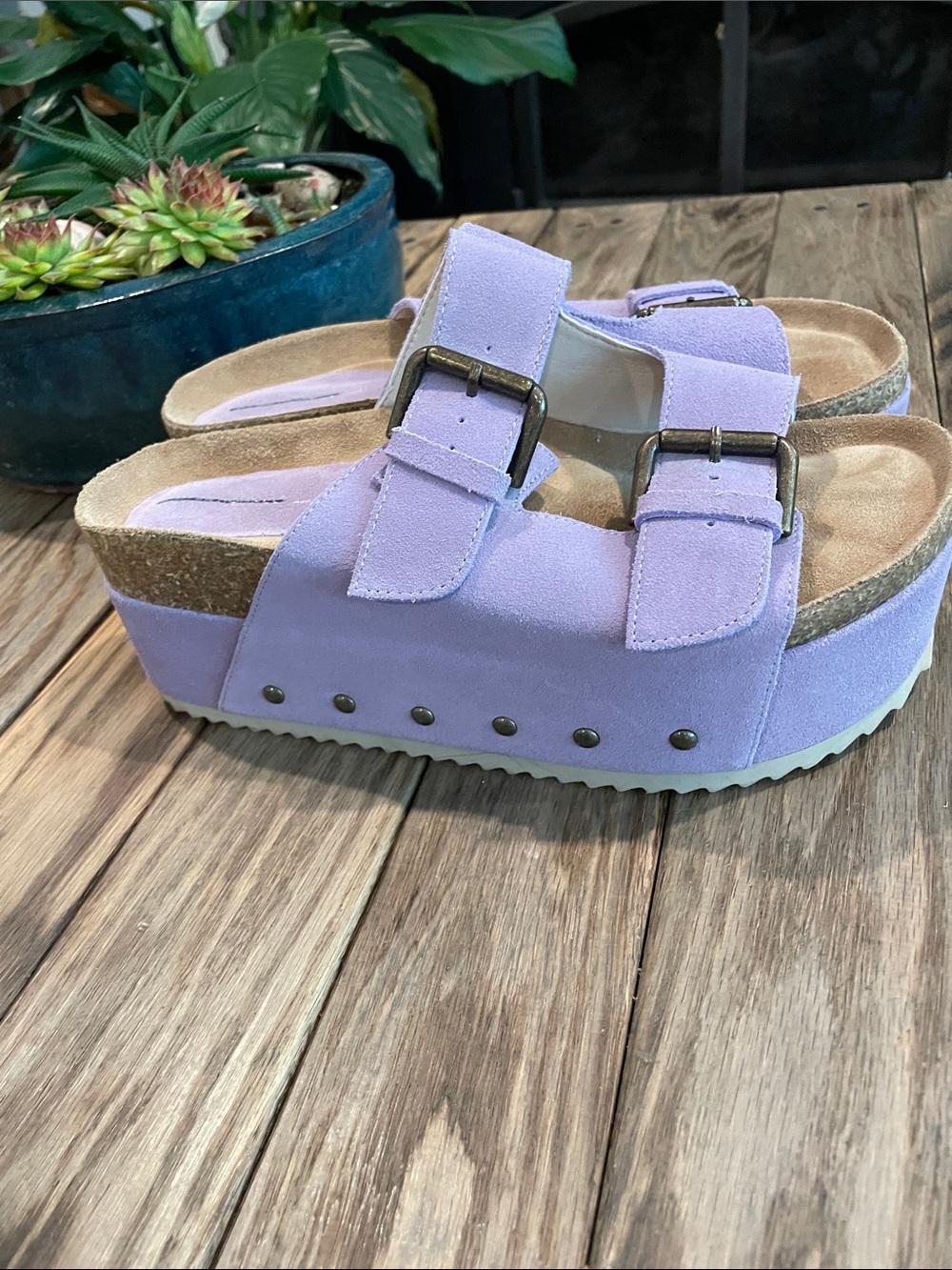 Intentionally Blank Lilac Cooper Platform Slide Sandals w/ Buckle Straps Size 39 - Picture 4 of 8